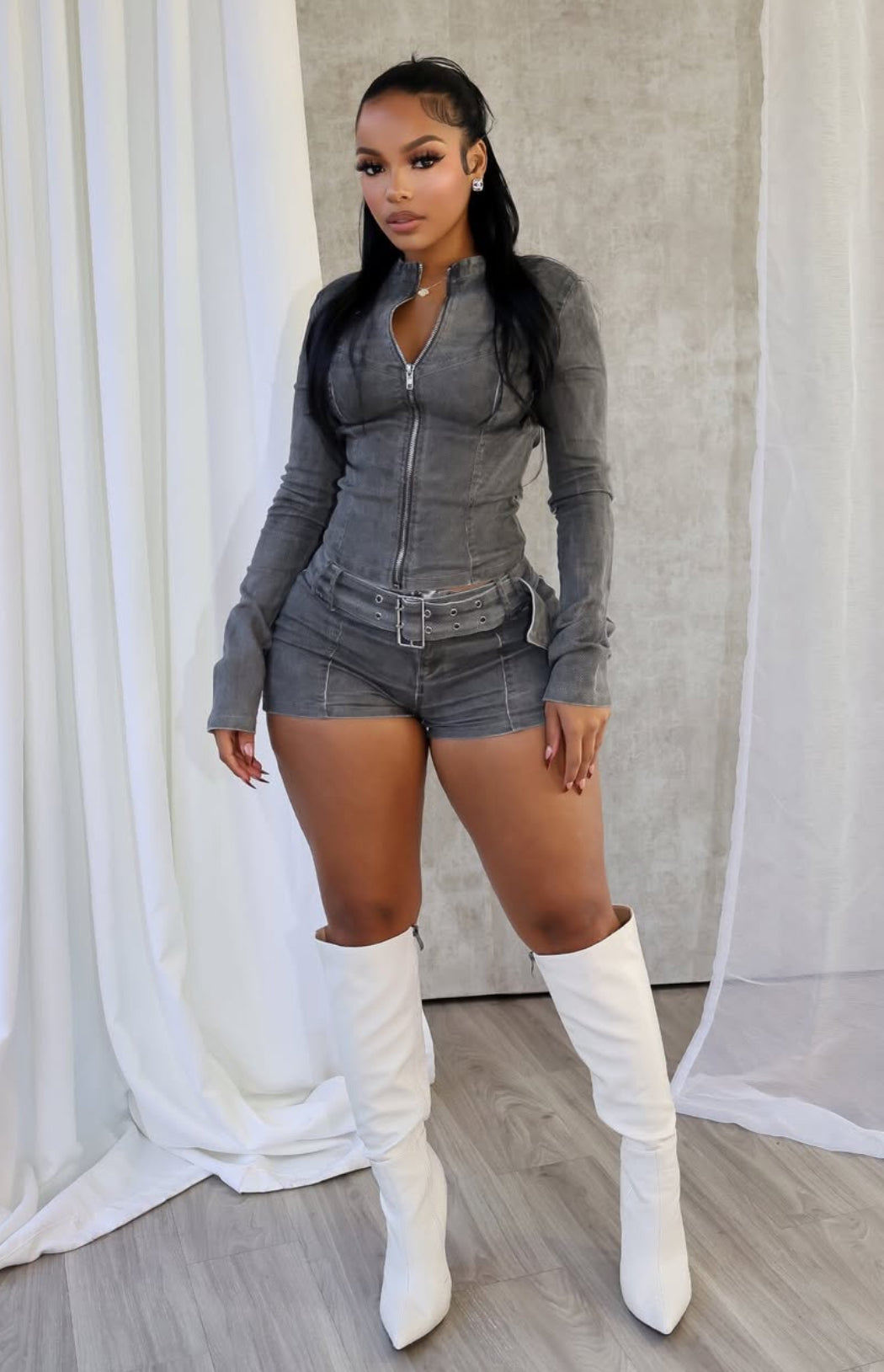 Kira Washed Jeans
