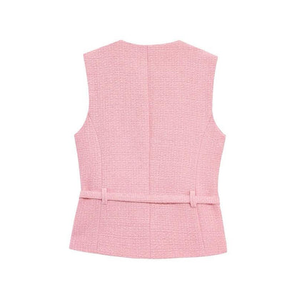 SOUTHWEST UNLIMITED tweed gilet featuring a classic design with a textured finish and stylish pockets.