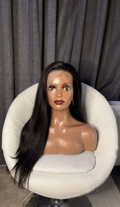 13x4 Frontal Straight wig