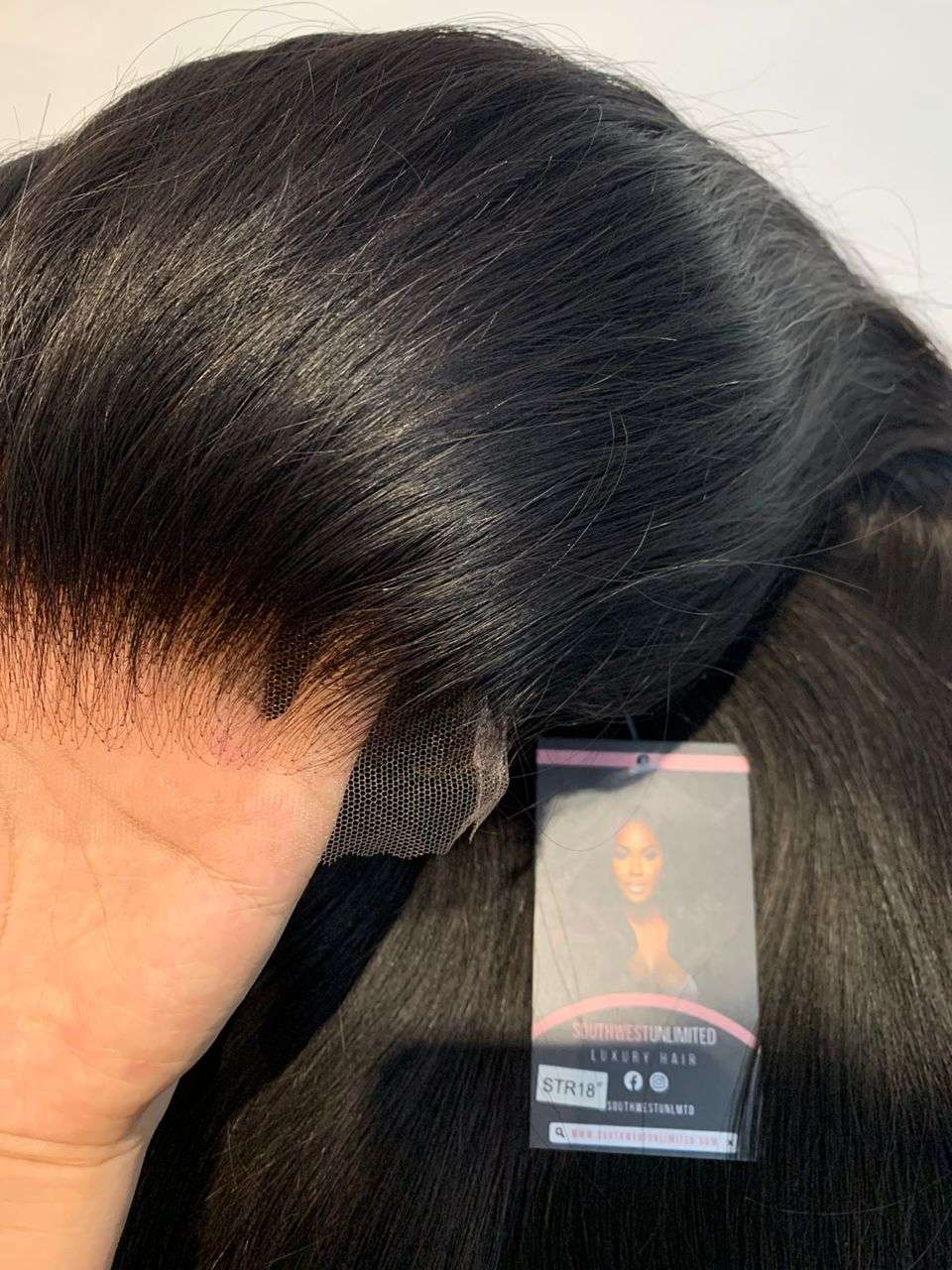 5x5 HD GLUELESS STRAIGHT WIG