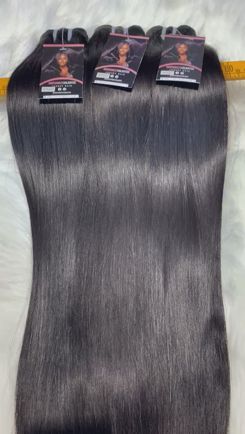 Straight bundles